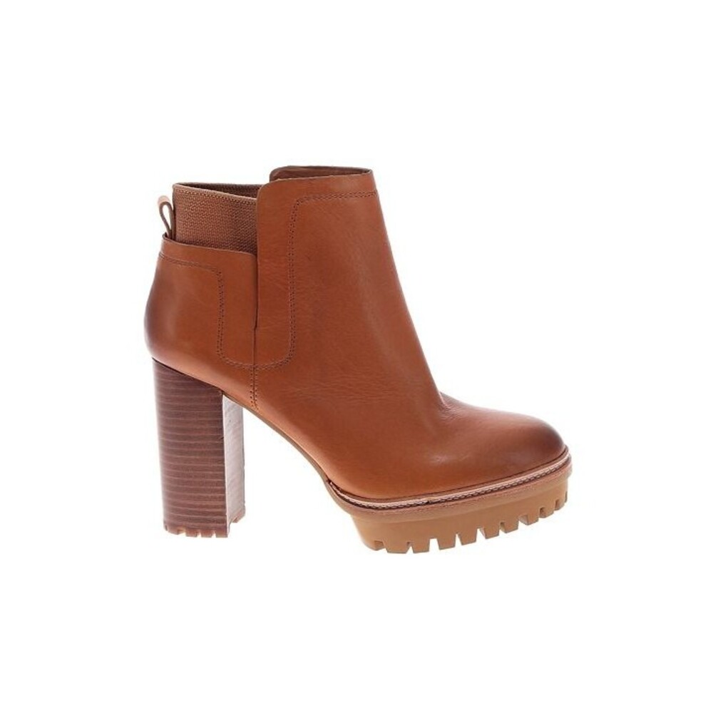 Vince Comuto Leather Lug Sole Boots 9M